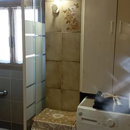 דירה With Two Beds In The Historic Center Of Ciri *